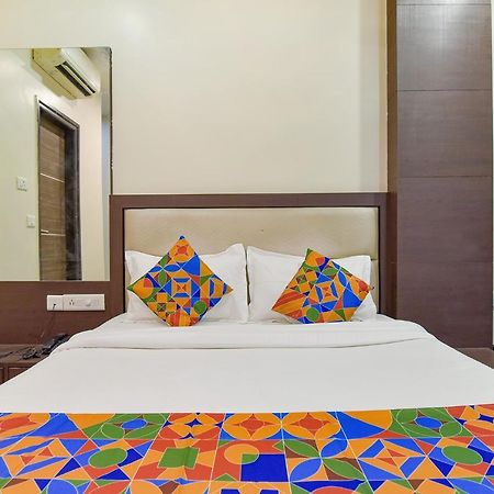Fabhotel Resolute Gopalpura Jaipur Exteriör bild